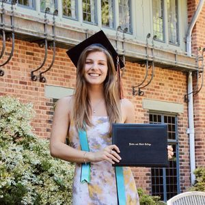 Meet your Posher, Emma